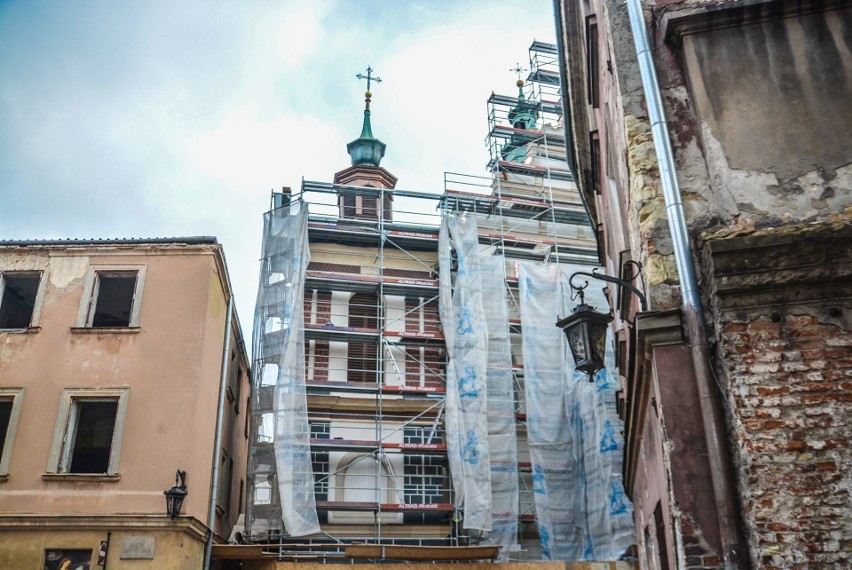 Klasztor dominikanów przy ul. Złotej w Lublinie z nową elewacją (ZDJĘCIA) 