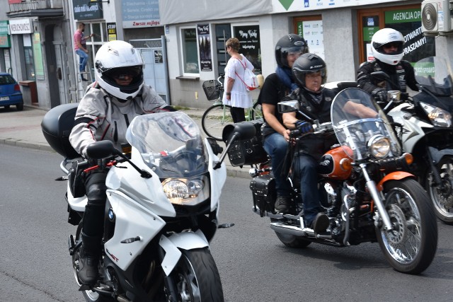 Skalny Zlot Motocyklowy w Myszkowie rozpoczął się wielką paradą w centrum miasta