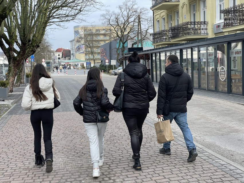 Weekend nad morzem. Międzyzdroje pełne turystów także zimą. Zobacz zdjęcia! 