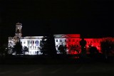 Patriotyczne iluminacje na ratuszu w Ostrołęce. Ratusz rozświetli się na biało-czerwono w dniach 1 - 3.05.2022