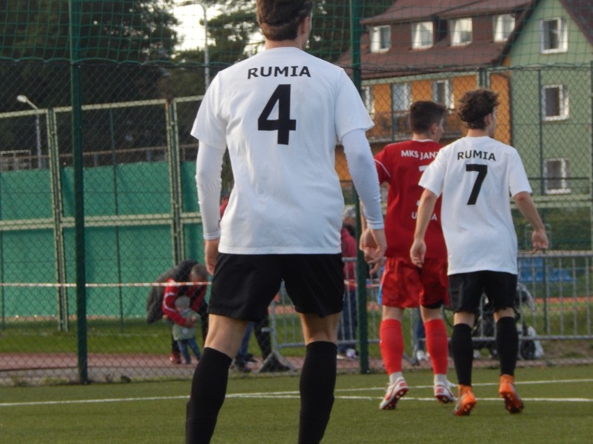 Spotkania piłkarskie drużyn z regionu słupskiego