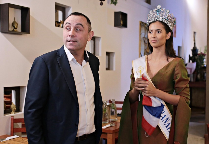 Miss Supranational 2019 z wizytą w Krakowie. Jest zjawiskowo piękna [ZDJĘCIA]