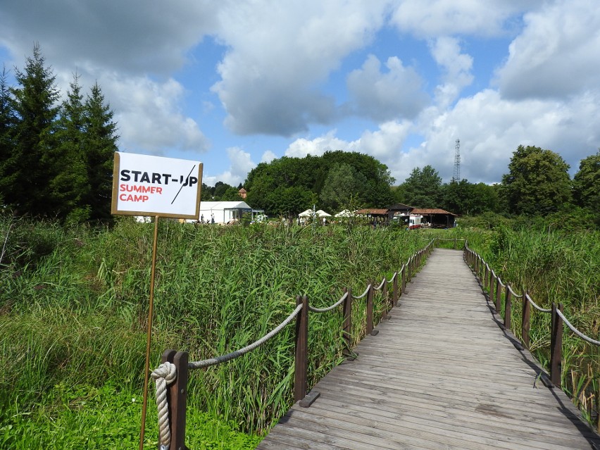 Startupy z Polski Wschodniej okupują mazurski zamek podczas Start-up Summer Camp 2017