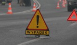 Wypadek na autostradzie A1 [20.08.2018]. Droga w kierunku Gdańska zablokowana, samochody poruszają się pasem awaryjnym 