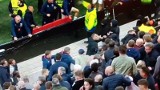 West Ham awansował do finału Ligi Konferencji. Piłkarze „Młotów” musieli bronić swoich bliskich i przyjaciół przed brutalnym atakiem kiboli