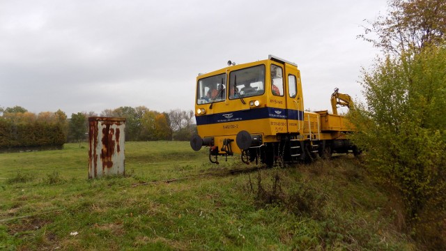 Pasjonatom kolei oraz kolejarzom udało się w końcu przejechać całą linię kolejową 102 z Przemyśla do granicy polsko - ukraińskiej.