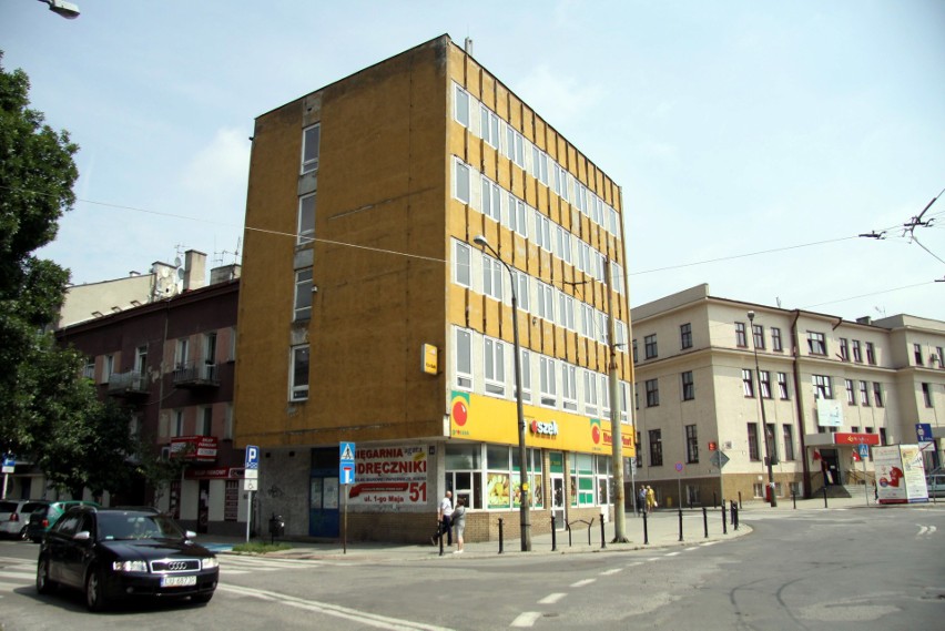 Komornik licytuje budynek przy ul. 1 Maja w Lublinie. Co powstanie w miejscu dawnego hotelu? 