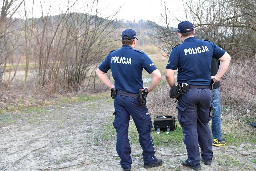 Nowy Sącz. Jest nagroda za wskazanie oprawcy psa znad Kamienicy