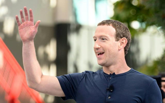 Mark Zuckerberg uważany jest za szóstą najbogatszą  osobę  na kuli ziemkiej