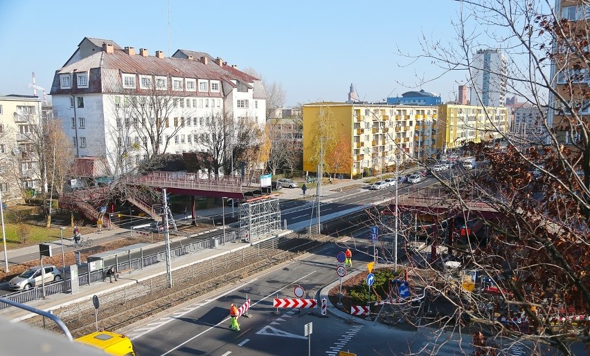 Rozbiórka kładki nad ulicą Grabiszyńską