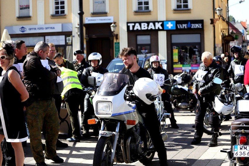 Zabytkowe motocykle opanowały rybnicki rynek. Zobaczcie...