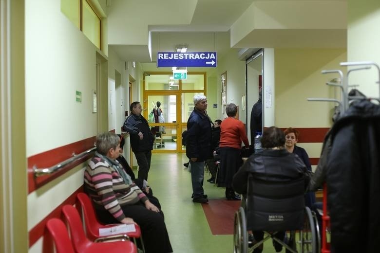 Trwa protest wobec planów połączenia Chorzowskiego Centrum...