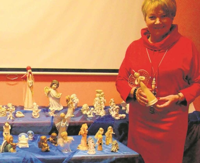 Eleonora Kusińska ma prawie 300 figurek aniołów