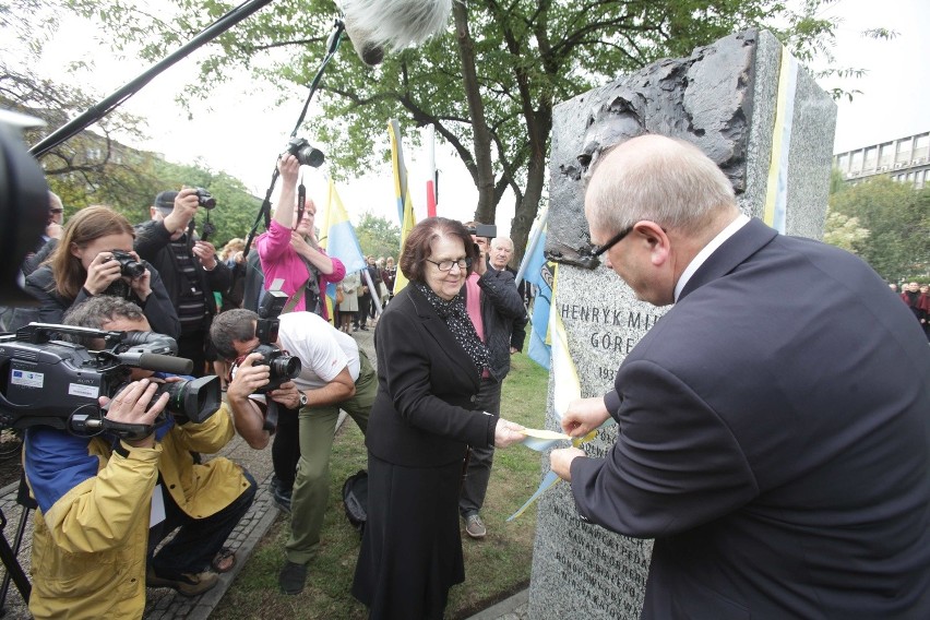 W Katowicach odsłonięto popiersie Henryka Mikołaja Góreckiego [ZDJĘCIA]