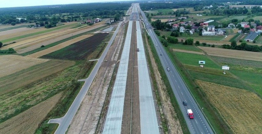 Budowa S17. Obwodnica Ryk coraz bliżej otwarcia. Skróci się i to znacząco czas podróży do Warszawy