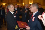 Ostrołęka. Tadeusz Wrona laureatem wyróżnienia „Narodowi i Ojczyźnie”