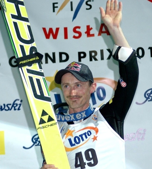 Adam Małysz w klasyfikacji generalnej Pucharu Świata awansował na czwarte miejsce.