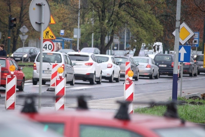 Jadący na Targi Książki utknęli w korkach