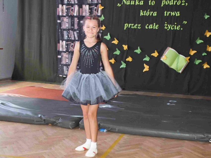 Uroczysta, miejska inauguracja roku szkolnego w Starachowicach. Zobacz zdjęcia