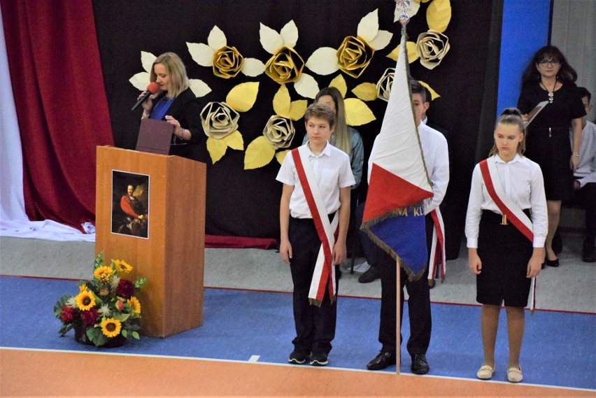 Jubileusz Szkoły Podstawowej nr 47 w Białymstoku. Placówka uroczyście uczciła 30-lecie istnienia (zdjęcia) 