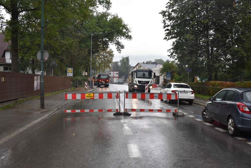 Zakopane stanęło w korkach. I tak będzie przez cały tydzień. Wszystko przez remont ronda