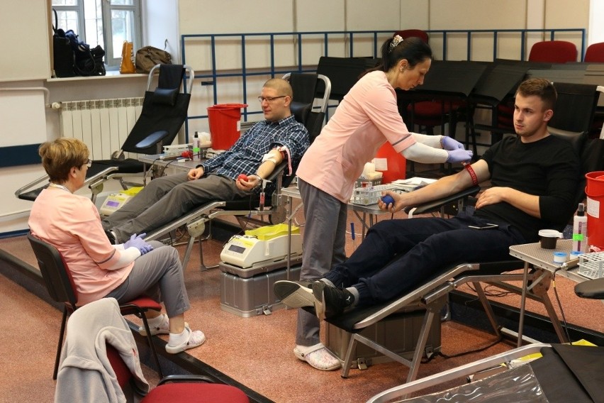 Funkcjonariusze KOSG oddali ponad 13 litrów krwi. Udana akcja „Nasza Krew - Nasza Ojczyzna” [ZDJĘCIA]