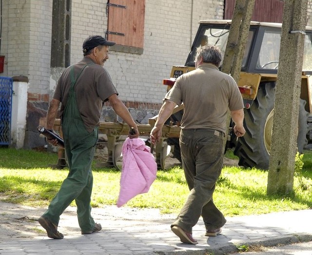 W Niepoględziu nikt nie chce mówić o sprawie.