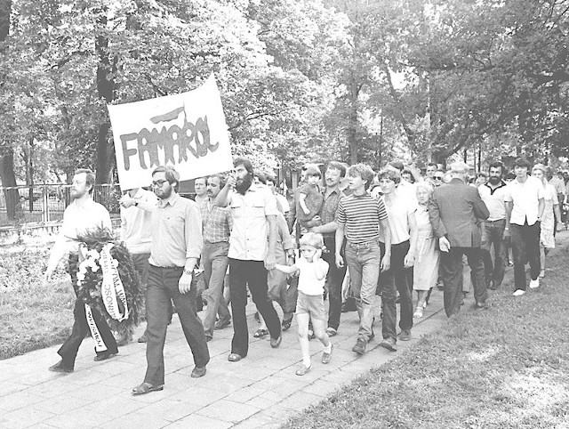 1 sierpnia 1984 r. Ta manifestacja "Solidarności&#8221; była cały czas pod nadzorem SB. 