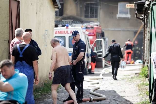 - Cały dobytek poszedł z dymem, zostało mi tylko to, co mam na sobie - mówił ocalały mężczyzna