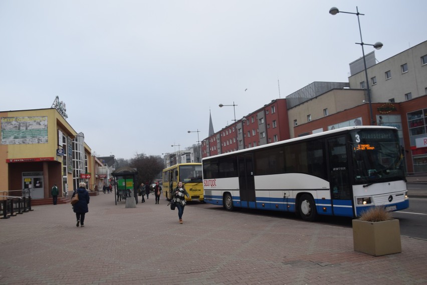 Stargard: Ruszyło centrum przesiadkowe. Pasażerowie MPK się gubią [ZDJĘCIA, WIDEO]