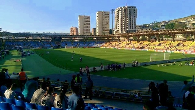 Stadion Republikański w Erywaniu jest dobrze znany naszym reprezentantom i kibicom, którzy dopingowali biało-czerwonych w meczach eliminacyjnych przeciwko Armenii