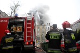 Pożar mieszkania na Zakrzowie. Ewakuowano 15 osób