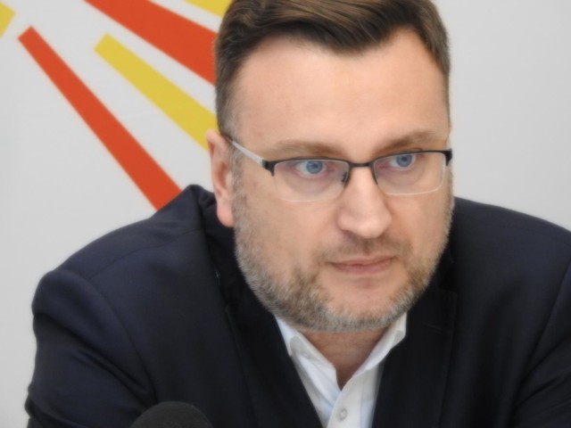 Wymieniona osoba nigdy nie objęła funkcji zastępcy dyrektora i  w ogóle takiego planu my jako miasto nie mieliśmy - twierdził na konferencji prasowej wiceprezydenta Rafał Rudnicki. 
