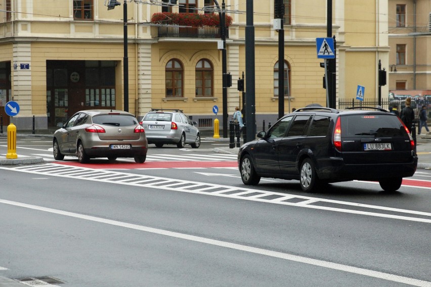 Al. Racławickie w Lublinie już prawie na mecie. Największa drogowa inwestycja miasta jednak z dwumiesięcznym poślizgiem. Zobacz 