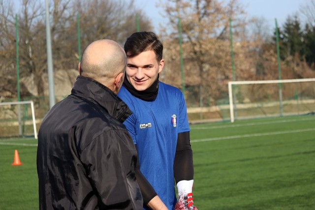 w ekipie Broni testowany będzie bramkarz Konrad Piskorz (ostatnio Olimpia Zambrów)