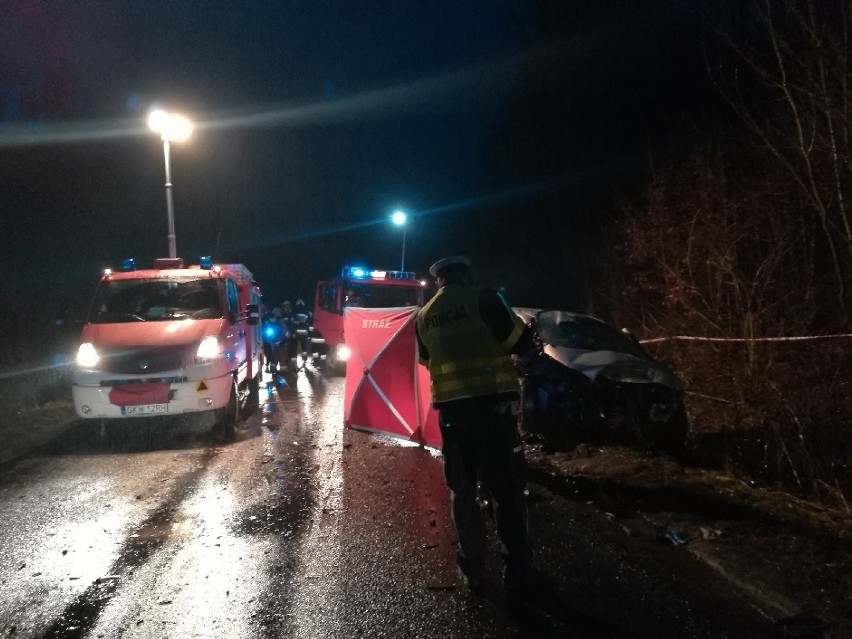 Tragiczny wypadek w Raniewie. Zginęły cztery osoby. Jest akt oskarżenia dla kierowcy [ZDJĘCIA]