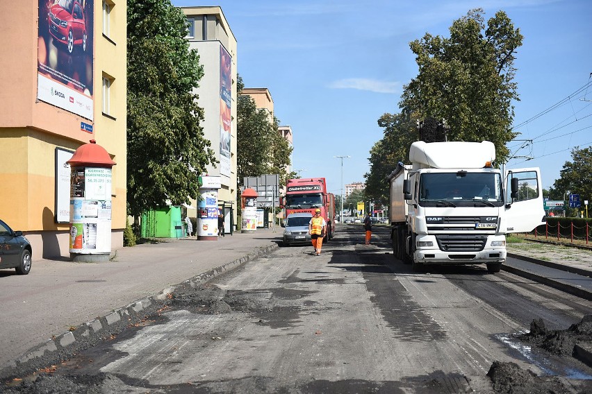 Organizacyjny blamaż w sercu Torunia. Lawina krytyki za remont Odrodzenia