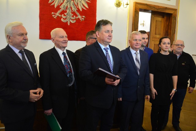 Radni opozycji w radomskiej Radzie Miejskiej zapowiadają, ze uchwalą budżet ze swoimi poprawkami.