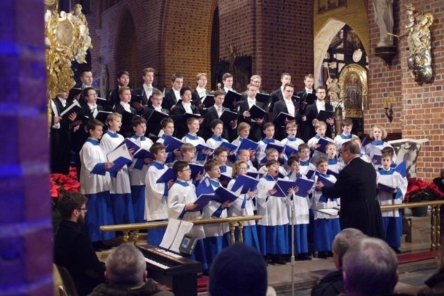 Podczas mszy śwetej w kościele Wszystkich  Świętych zaśpiewa Poznański Chór Katedralny