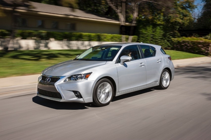 Lexus CT 200h...