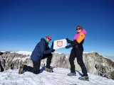 Promowali Fordon na szczycie wulkanu w Boliwii. Zainspirowali akcją innych mieszkańców