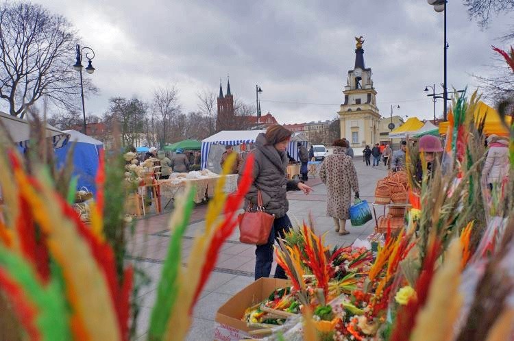 Jarmark Kaziukowy 2013. Plac przed Teatrem Dramatycznym pełen różności (zdjęcia)