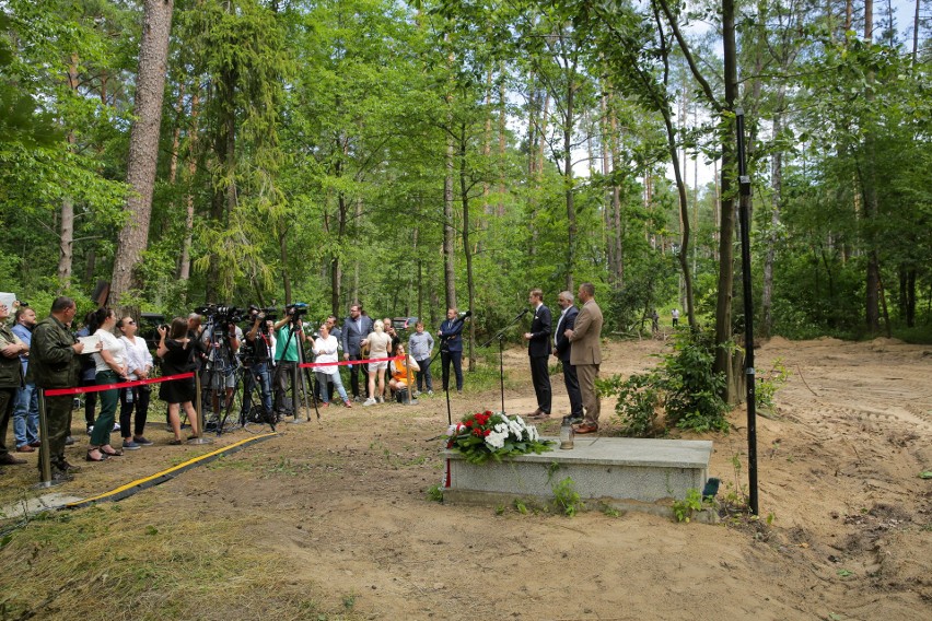 Warmińsko-mazurskie. IPN: odkryto dwa masowe groby z prochami ofiar KL Soldau