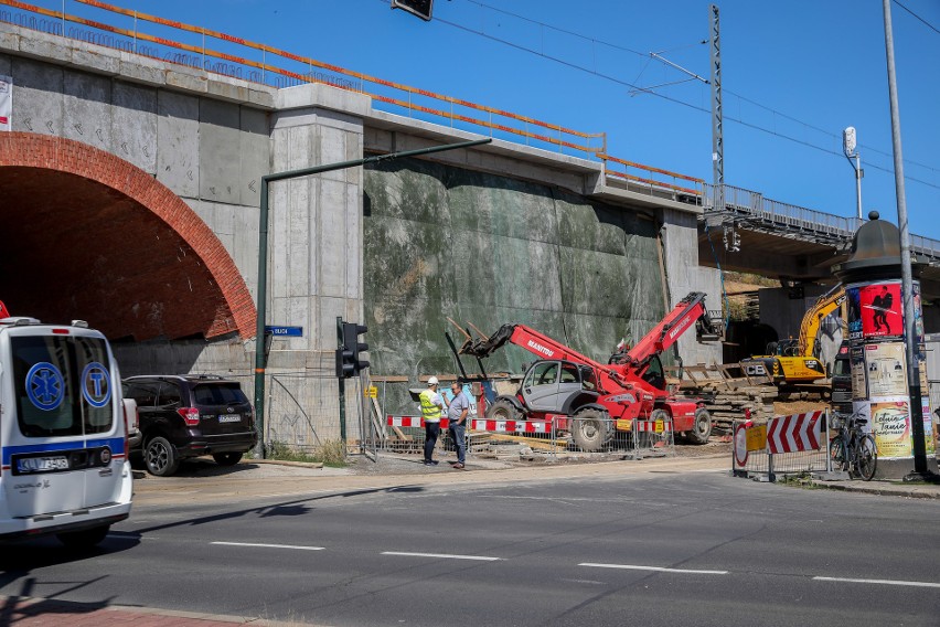 Znika ziemny nasyp kolejowy w centrum Krakowa