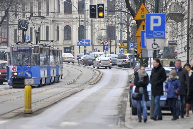 Po zakończeniu remontu torowisk na pierwszej obwodnicy Krakowa ma się poważnie zmienić organizacja ruchu. Urzędnicy mają pomysł.