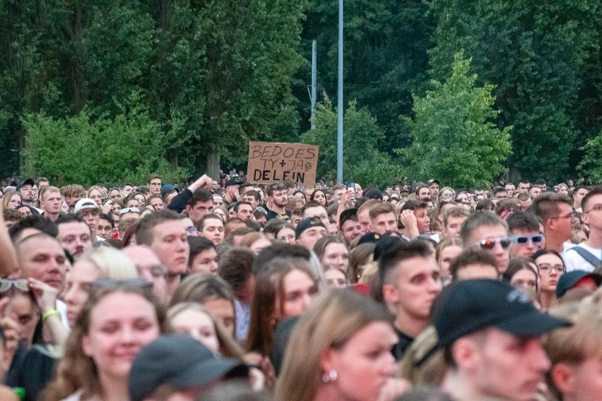 Koncert Bedoesa w Bydgoszczy. Blisko 140 osobom trzeba było udzielić pomocy. Pełna mobilizacja służb