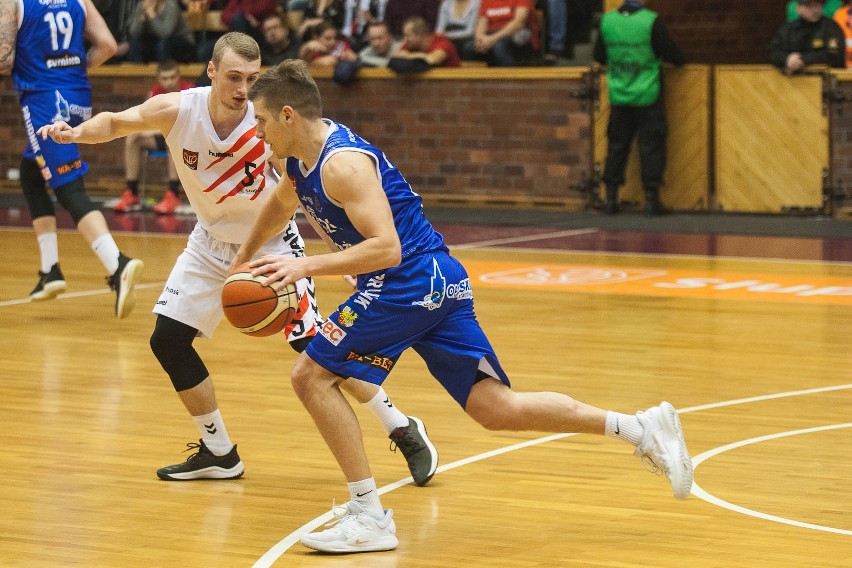 STK Czarni Słupsk - Pogoń Prudnik 67:59.