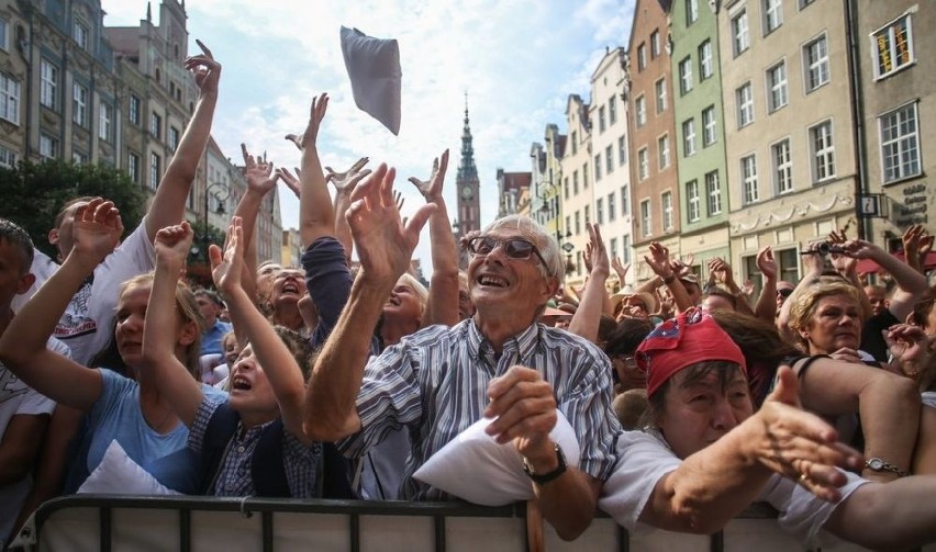  W Gdańsku  zakończył się 755 Jarmark św. Dominika. Sześć milionów osób odwiedziło blisko tysiąc stoisk
