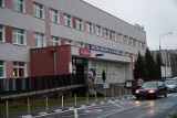 Koronawirus w Poznaniu: Szpital przy ul. Szwajcarskiej przeznaczony tylko dla pacjentów z koronawirusem. Mają przenosić pacjentów