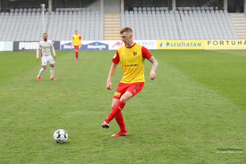 Fortuna 1 Liga. Korona Kielce gra z Sandecją Nowy Sącz. To jest czas weryfikacji zawodników [ZDJĘCIA]